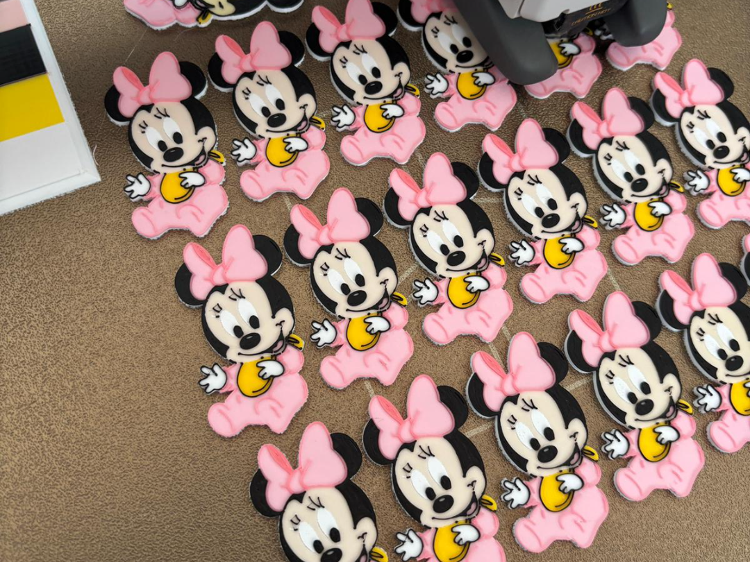 Mickey/Minnie Mouse – Multicolor Decorative Mode