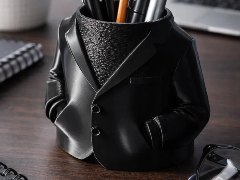 The Gentleman Organizer pen holder