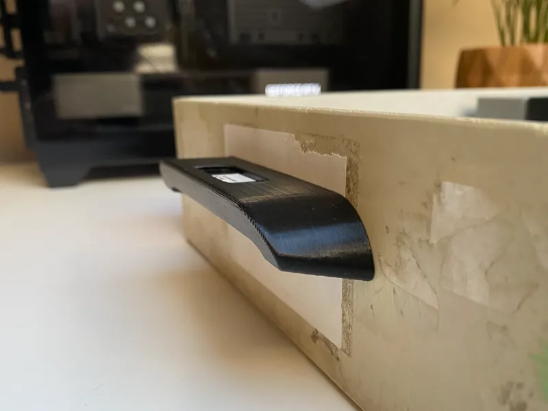 Handle_with_Hewens_Label_System