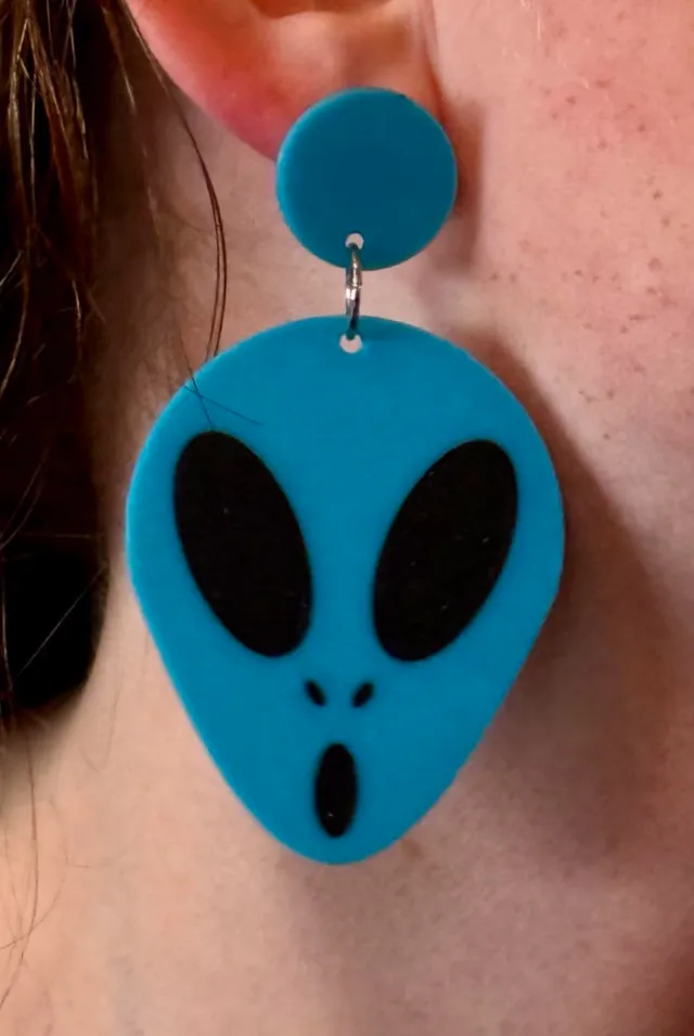 DANDADAN Momo Ayase Alien Earrings
