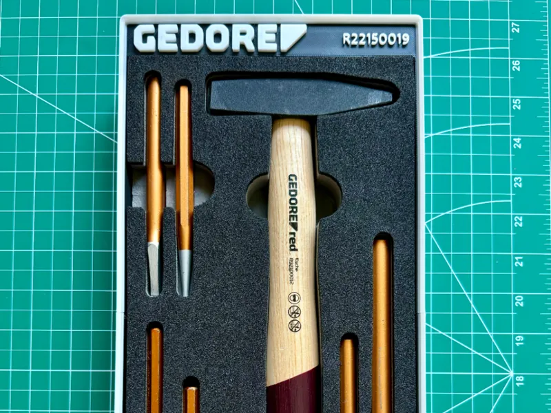 Gedore Hammer and Chisel Set Foam Tray Gridfinity