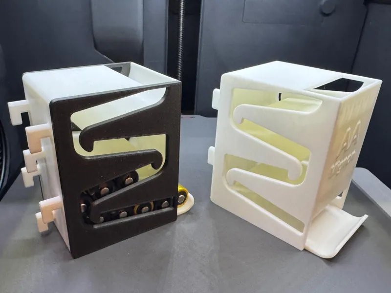 AA / AAA Batterie Dispenser with Hooks Ikea Skadis