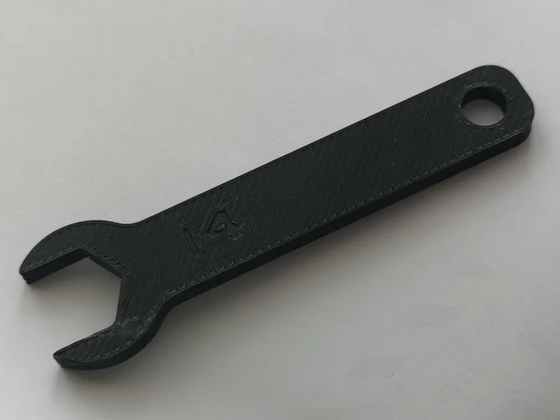 Simple 14 mm metric wrench