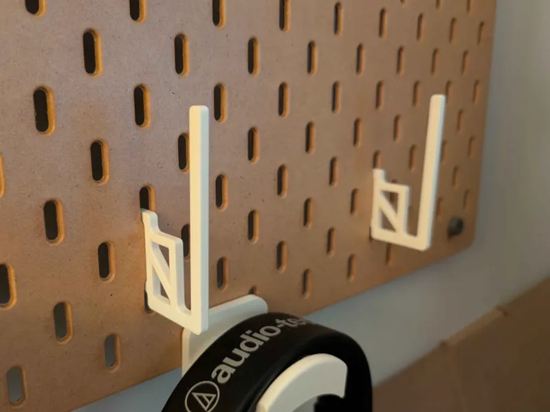 Wacom Intuos Pro Medium SKADIS Board Holder