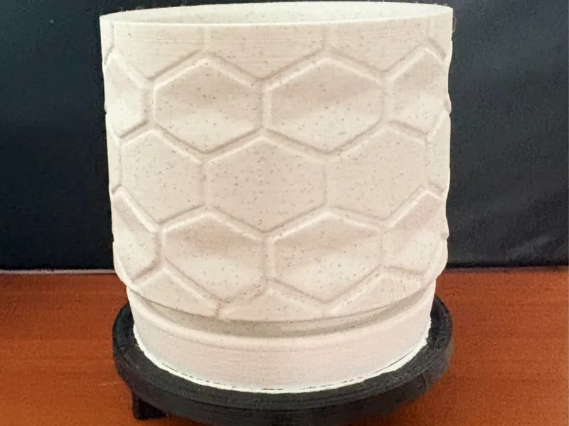 Flower pot