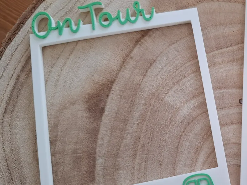Polaroid "On Tour"