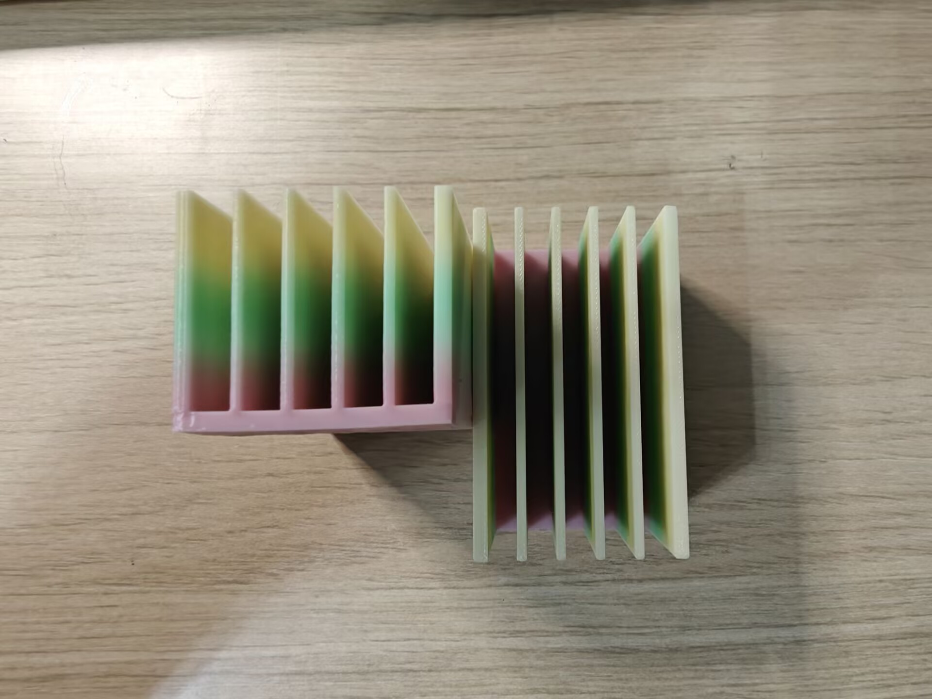 Miniatura 2 do modelo 3D 5格拼豆收纳