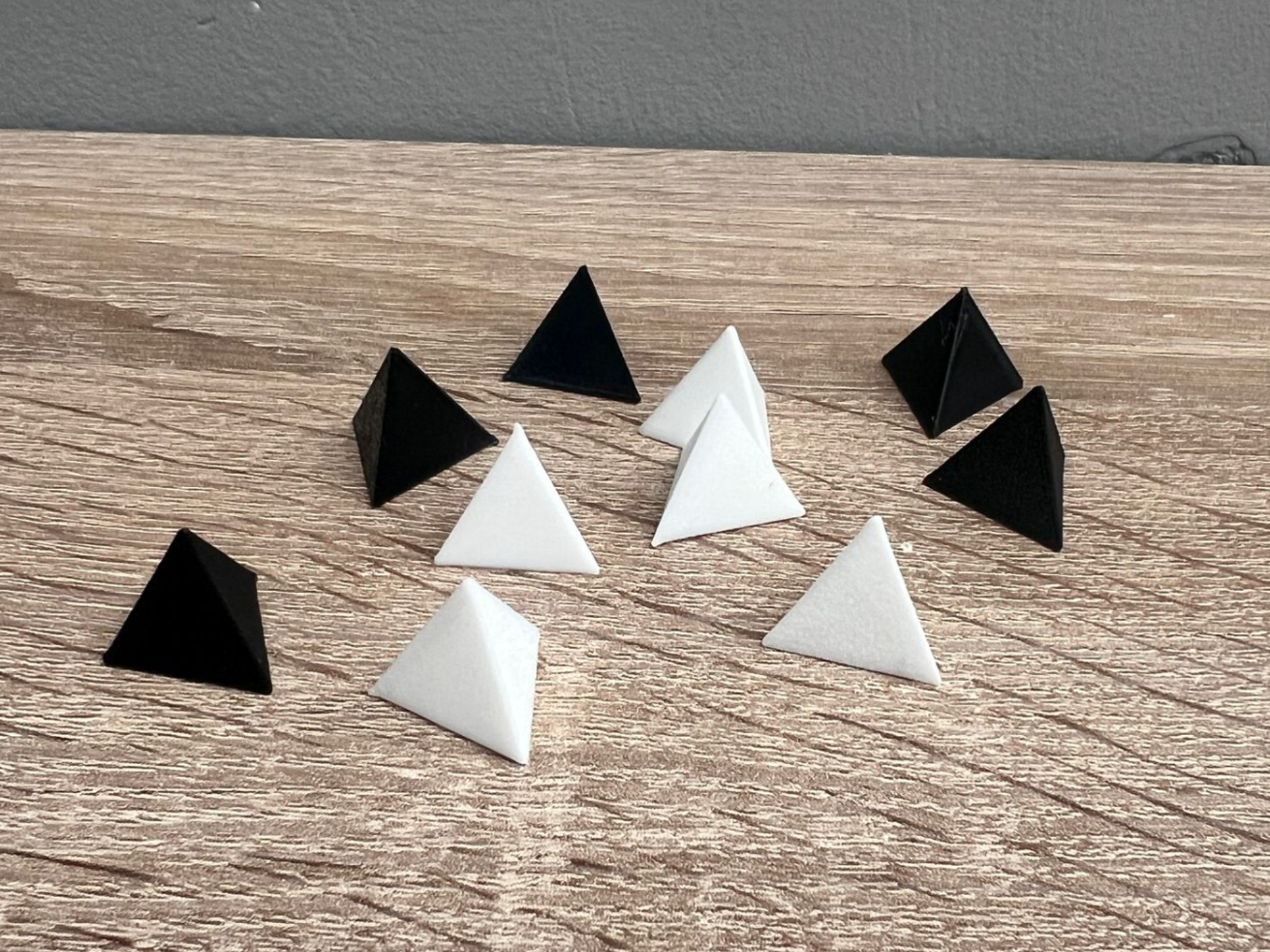 Triangular Regular Pyramid - High 1,5 cm - Maths