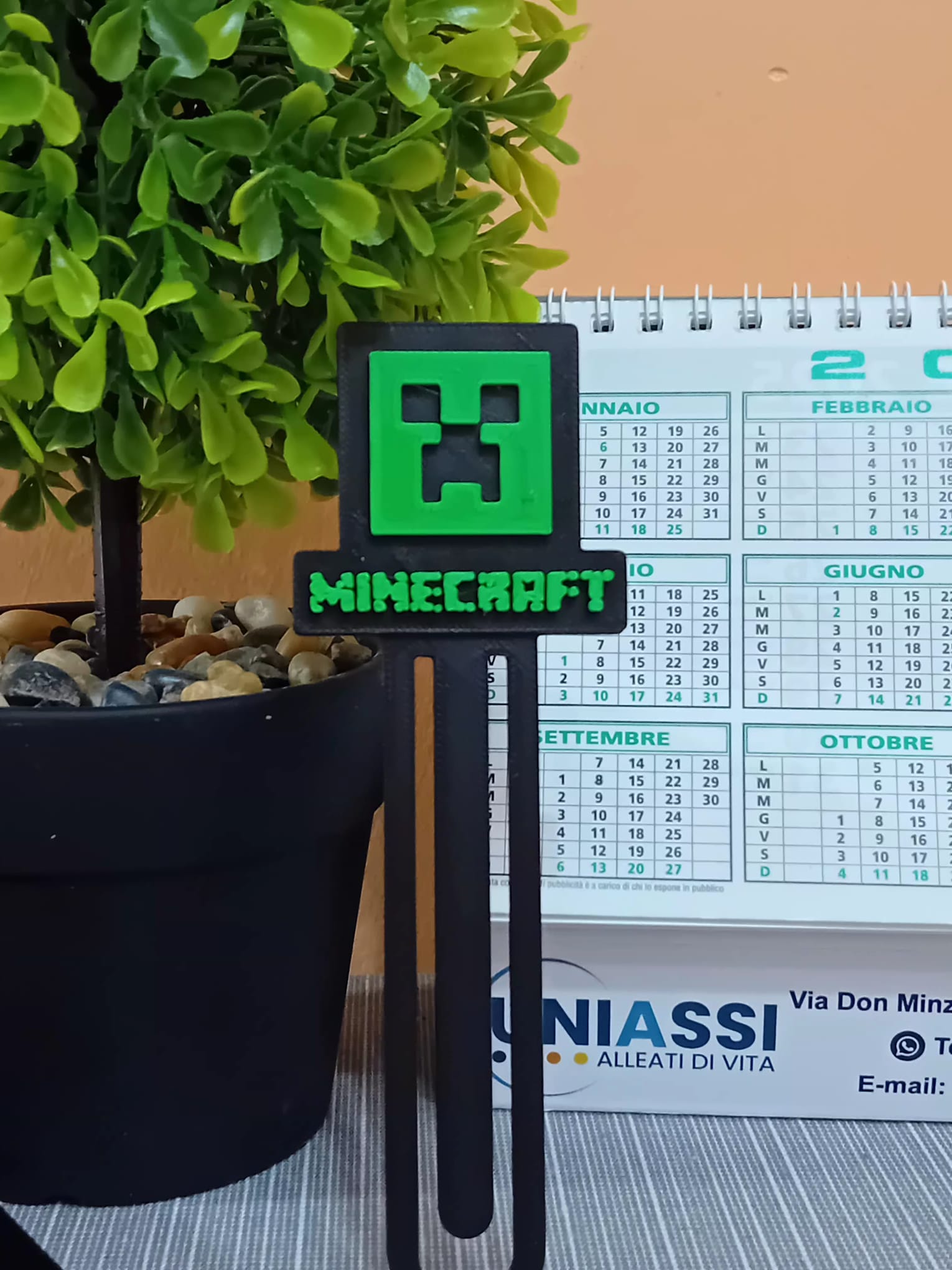 Miniatura 2 do modelo 3D Minecraft Creeper Bookmark