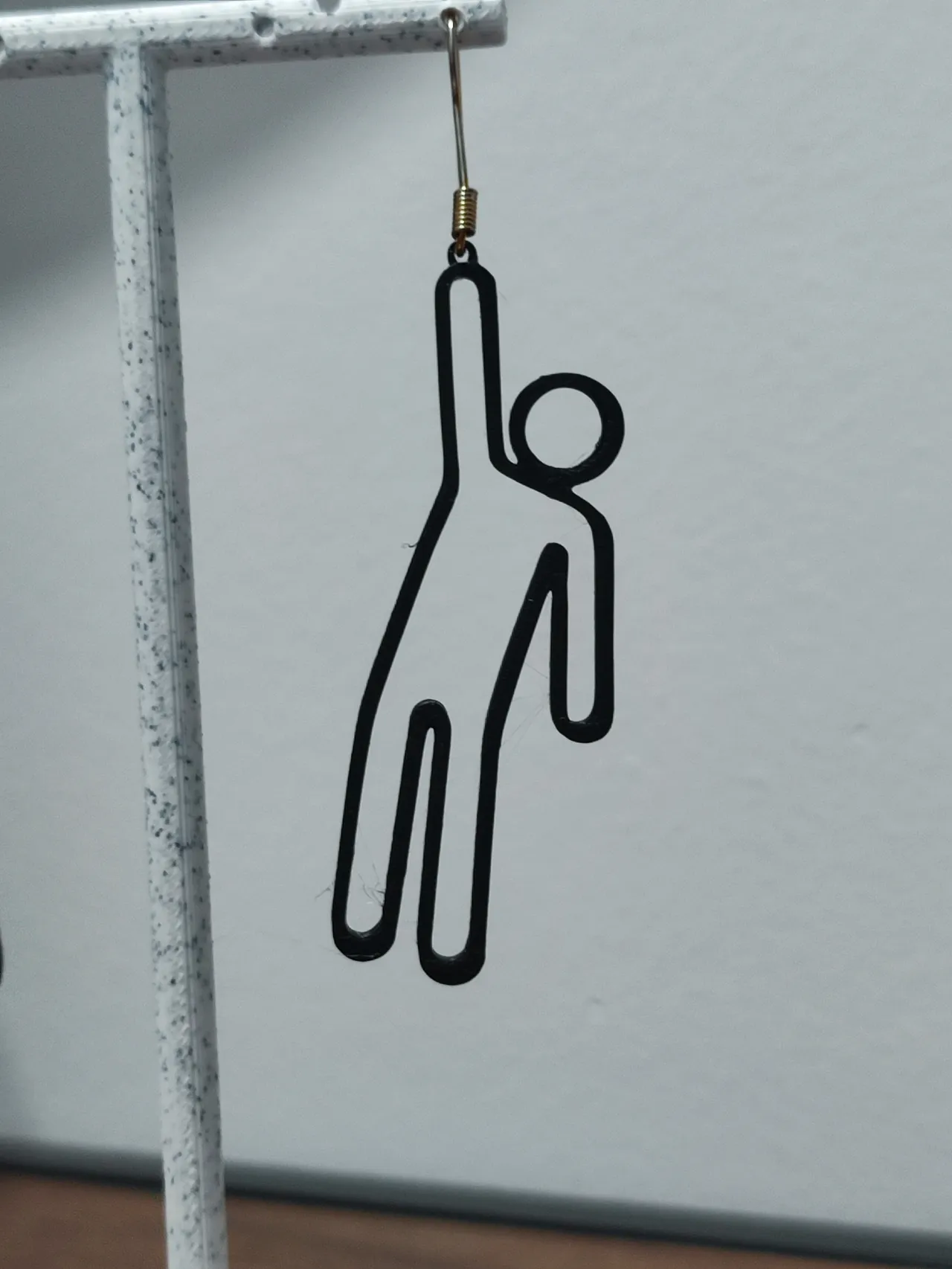 Aretes El Equilibrista view 3