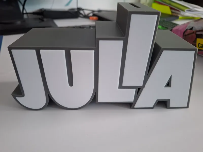 Julia Spardose