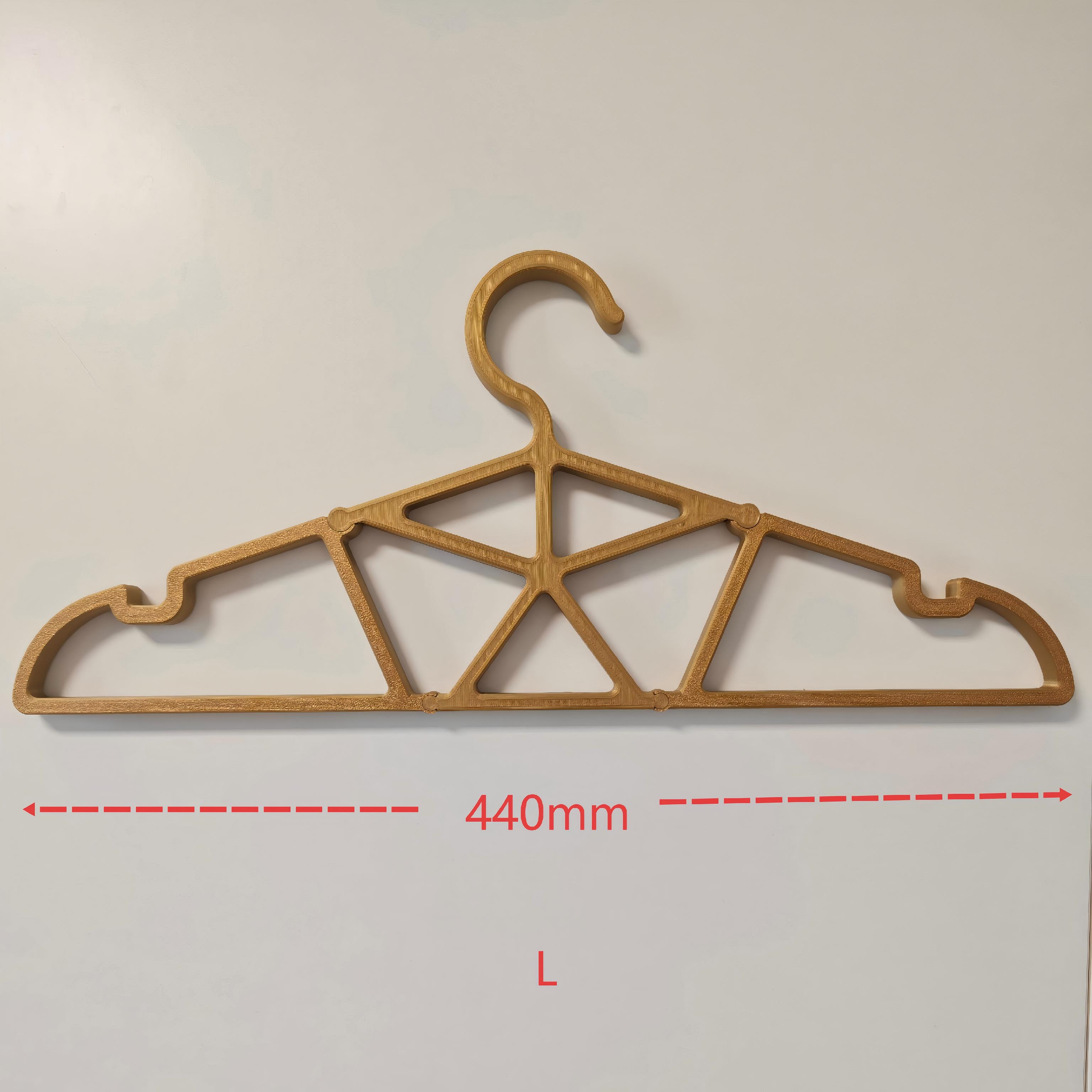 Miniatura 1 do modelo 3D 衣架(全尺寸)-非常坚固
