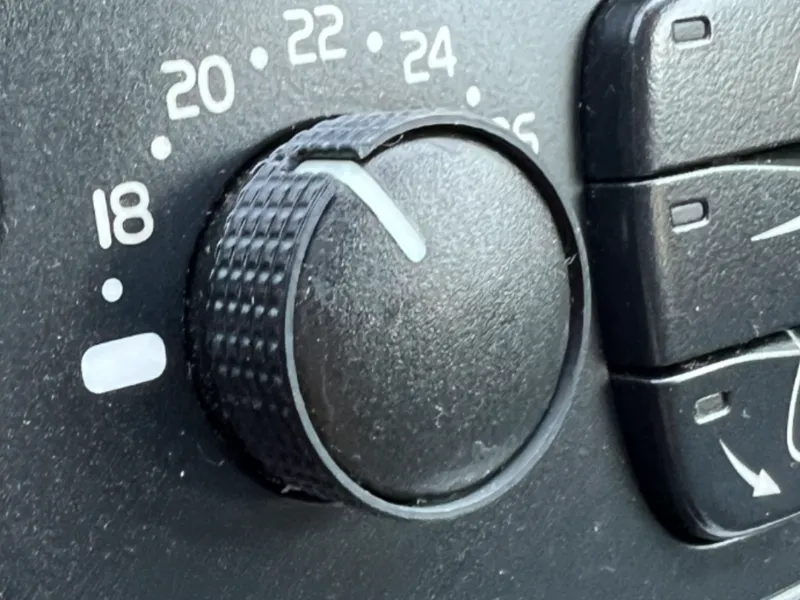 Volvo XC90, XC70, V70 air condition knobs cover