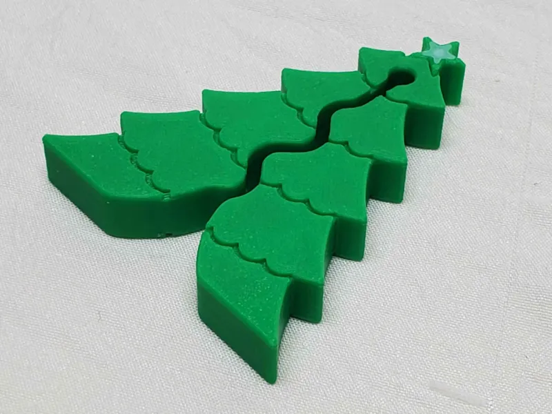 Christmas Tree Chip Clip