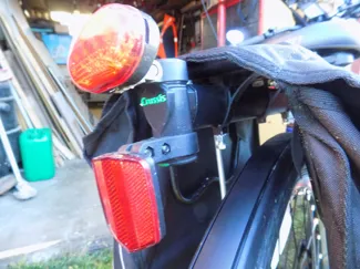 Bike light mount for rear luggage rack