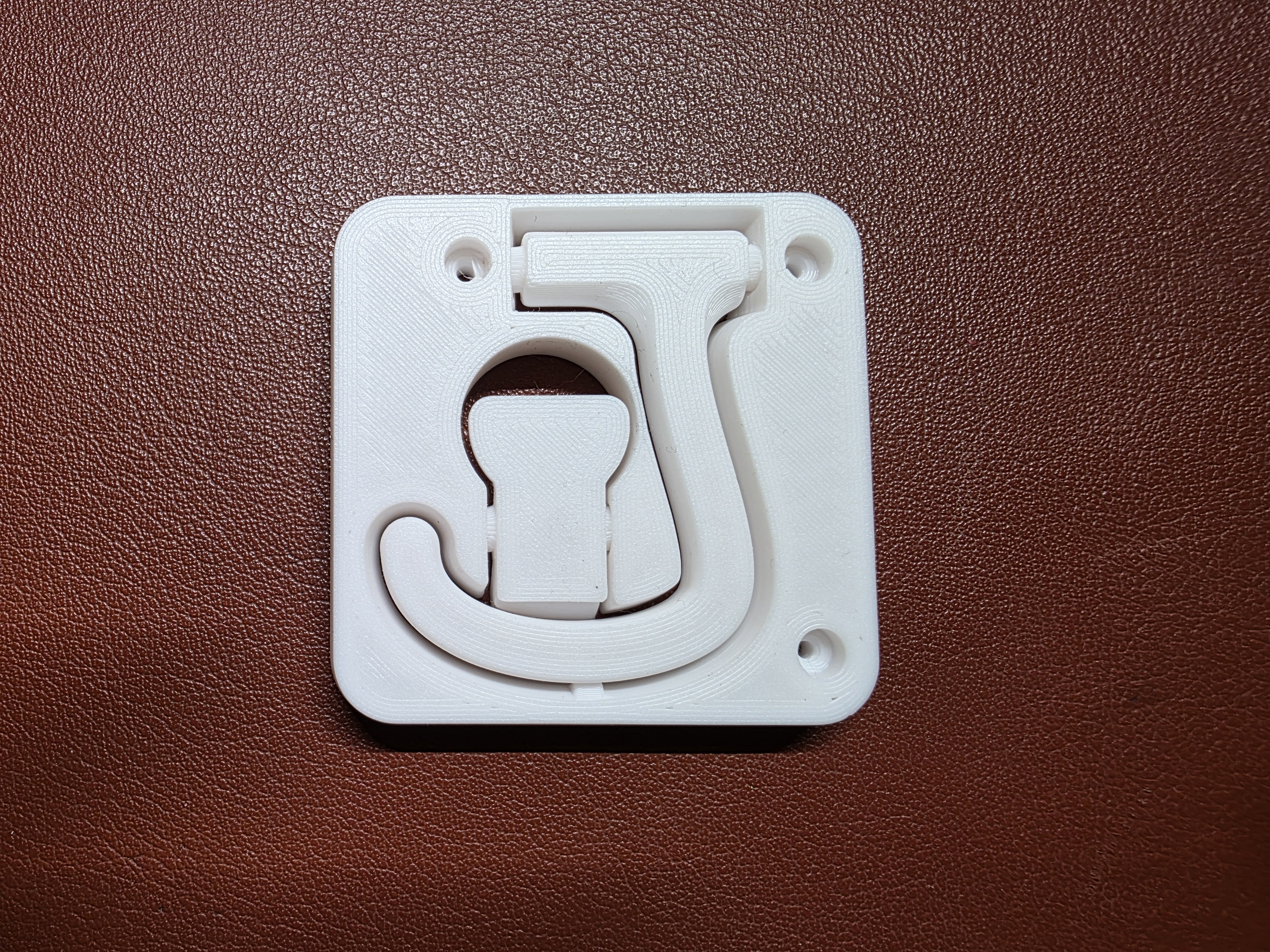 Miniatura 2 do modelo 3D Foldable bottom hanging hook