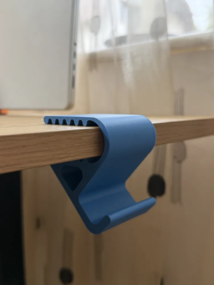 Backpack Desk Holder by Layr3D MakerWorld: Download Free 3D Models
