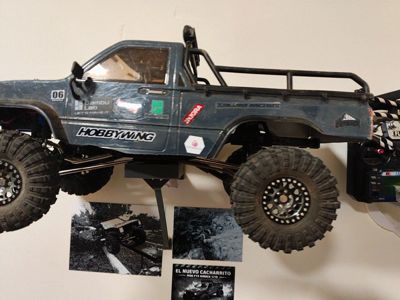 REINFORCED wall mount for crawlers