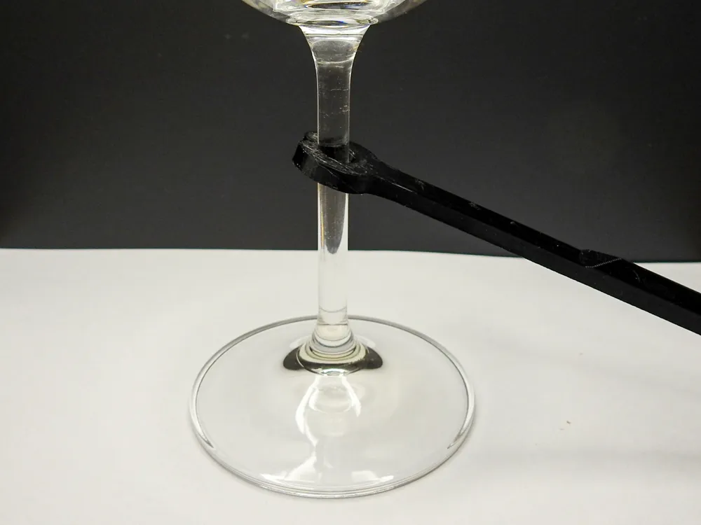 TPU Weinglashalter für die Spülmaschine – Kostenloses 3D-Druckmodell – MakerWorld