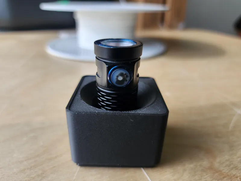 OLIGHT MINI BATON GRIDFINITY