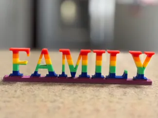 Desk plate
