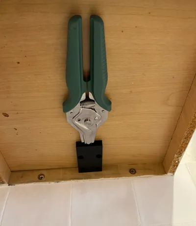Kitchen Scissor Holder - Under Cabinet