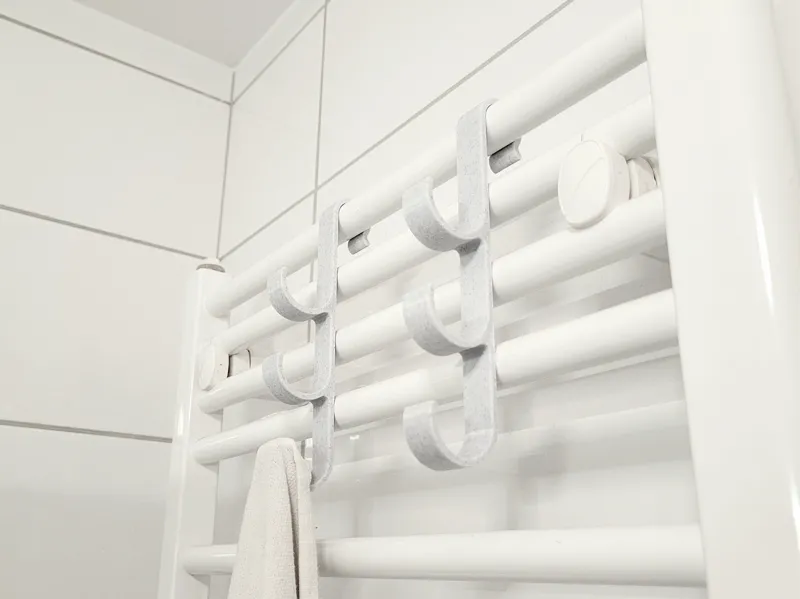 Triple towel hook for bathroom radiator