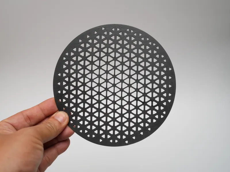 TriHex Round Mesh Panel Progressive Triangle Grid