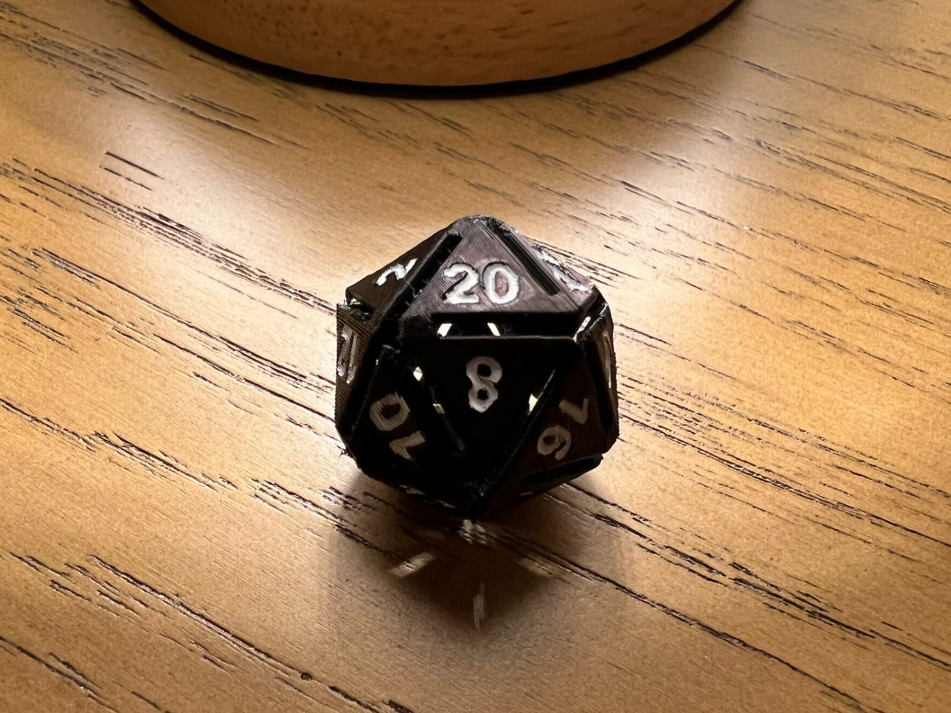 Quiet Dice (D20)