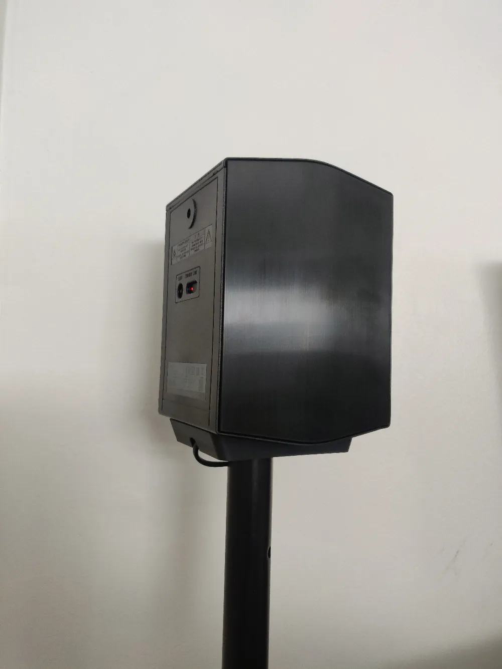 Samsung rear speaker stand Remixed by ROMPP4 MakerWorld