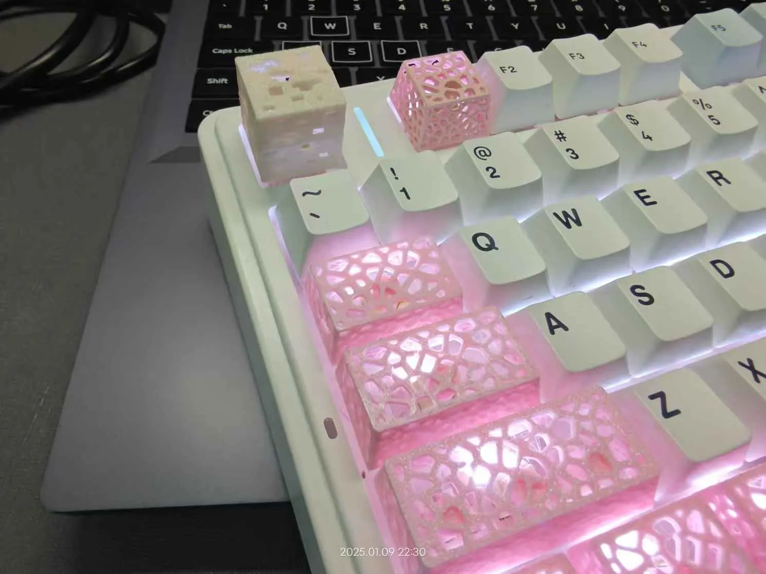 Hollow Keycap Tab Weighing Only 1 07 Grams Of Filament By Huhhhh hollow-keycap-tab-weighing-only-1-07-grams-of-filament-by-huhhhh