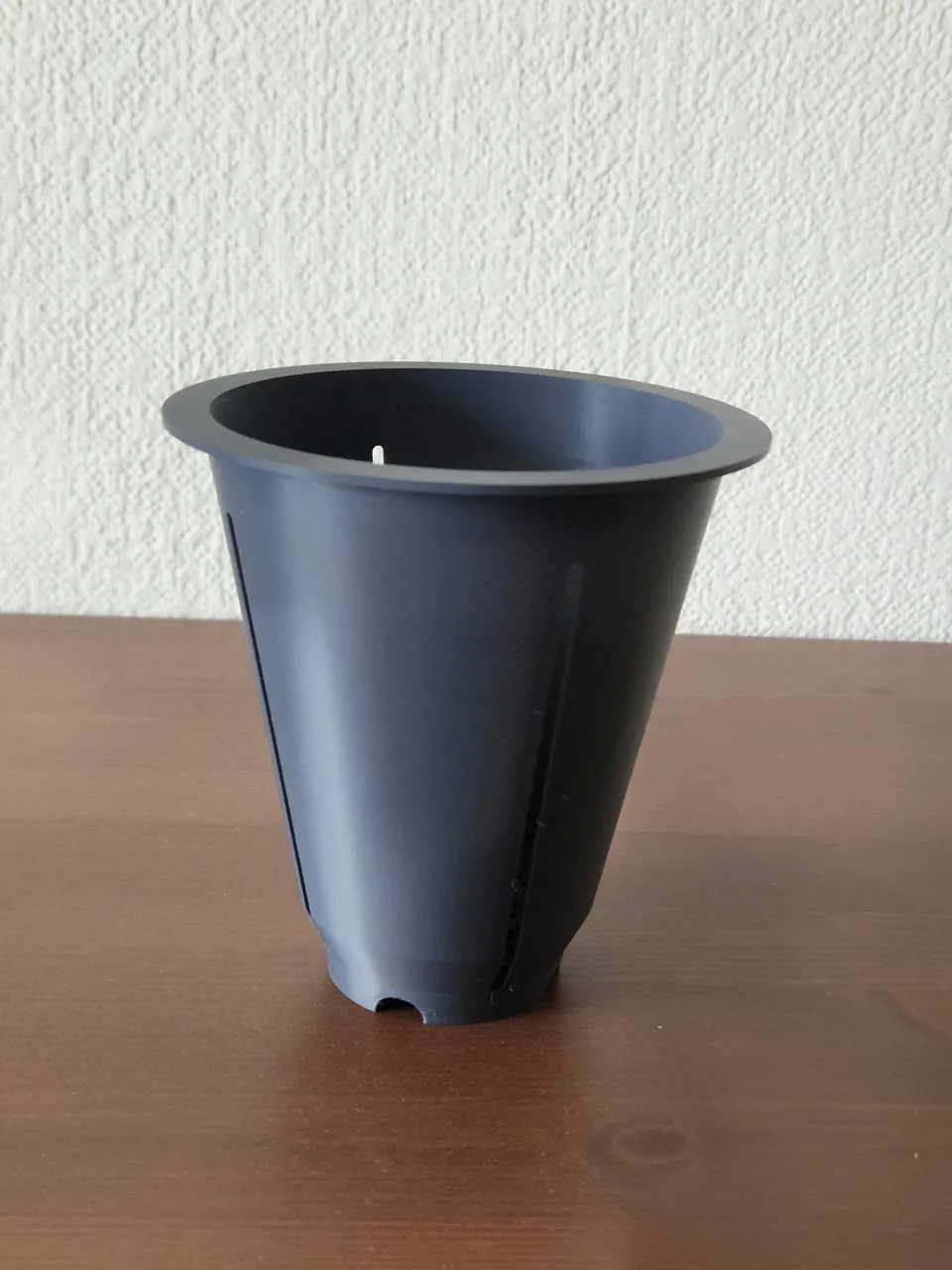 Parametric Liner Pot Generator for your Plants view 4