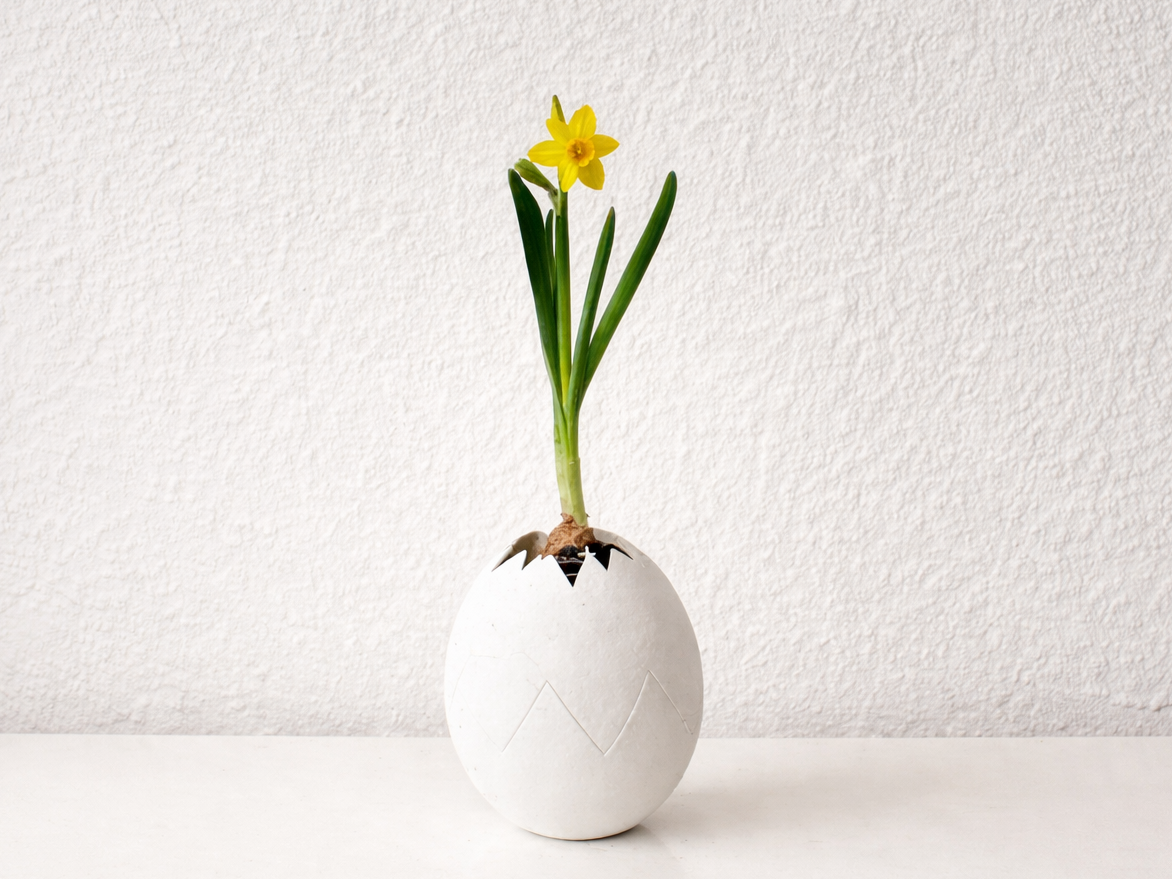 Easter Egg Vase / Planter