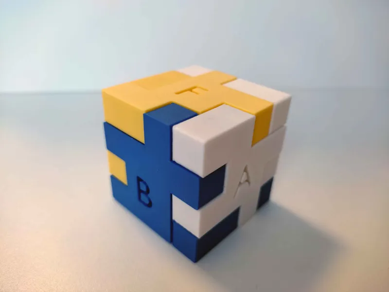 Mini Puzzle Cube Party 