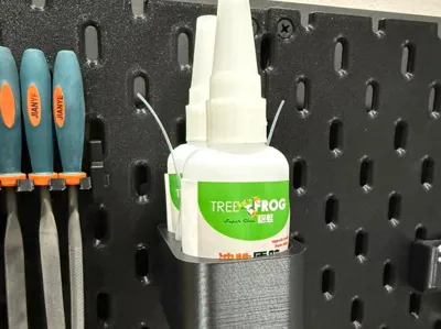 Skadis Super Glue Holder (Design for Tree Frog)