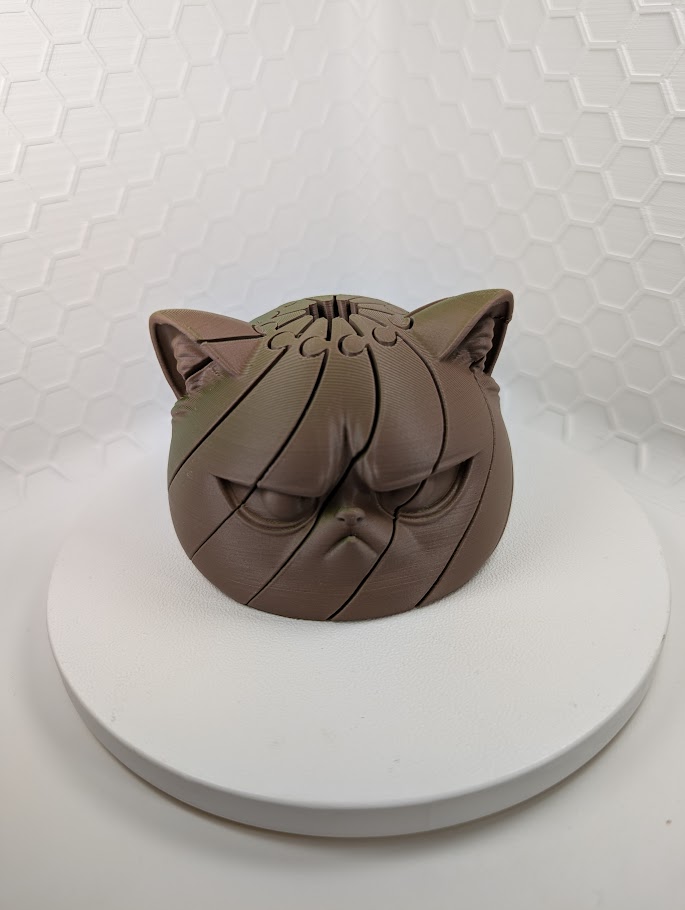Miniatura 1 do modelo 3D Twisty Grumpy Cat