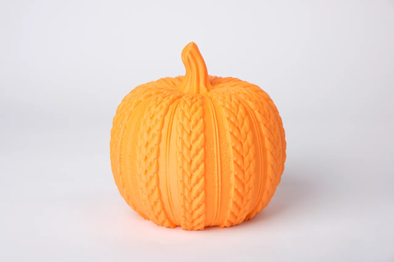 Knitted Pumpkin — Cozy Autumn-Inspired Home Decor view 2