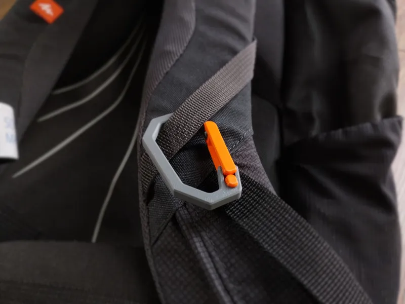Backpack carabiner, compact carabiner, hiking 