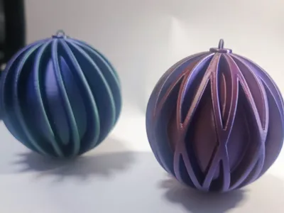 Elegant Geometric Christmas Ornaments