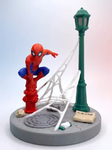 Figura decorativa: Low Poly Spider-Man Statue – Multi-Color 3D Print — vista de referencia 2