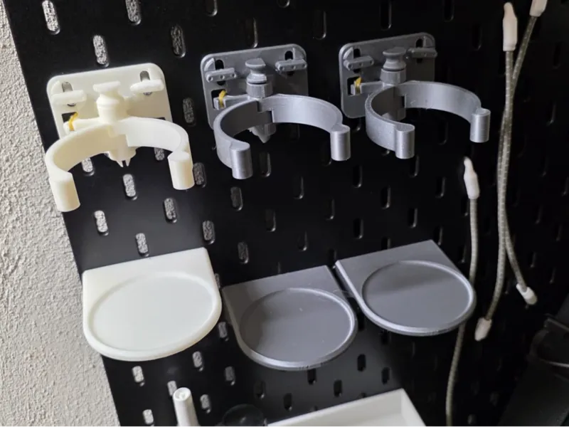 Supporto per Ikea Skadis per bombole spray 
