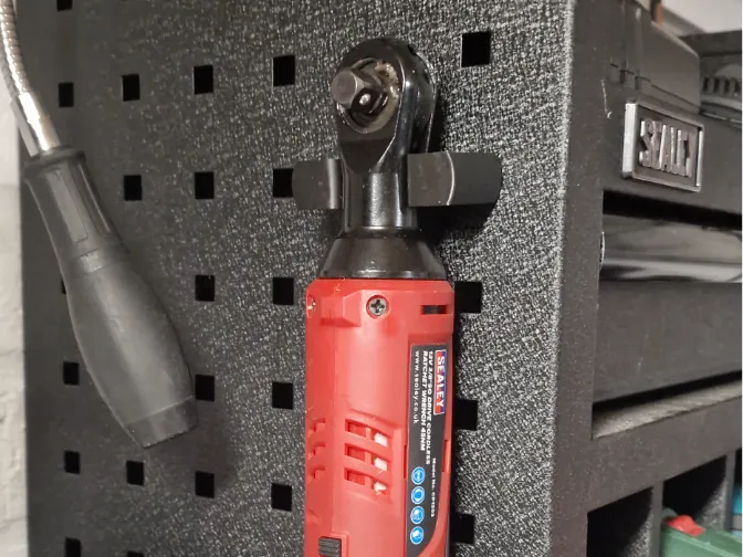 Sealey Superline Pro hanging hole ratchet holder