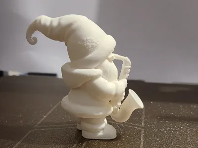 GNOME SAXOPHONE