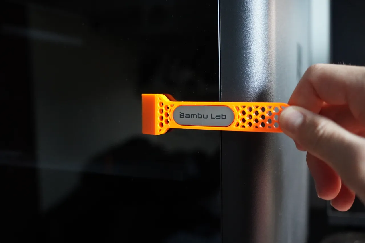 BAMBU LAB P1S / X1 / X1C DOOR HANDLE BED SCRAPER view 3