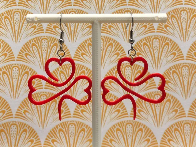 Clover heart earrings