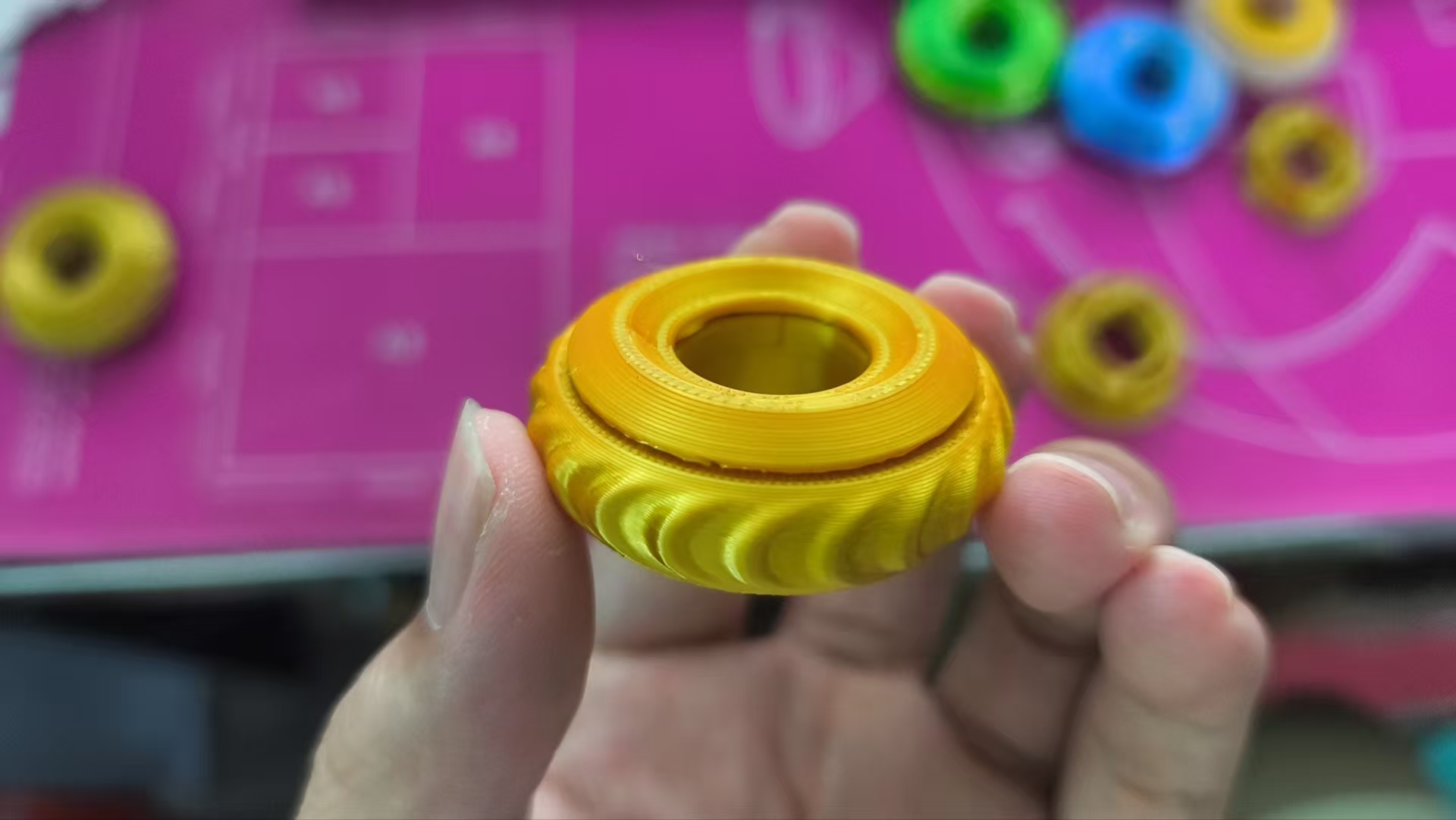 Miniatura 2 do modelo 3D 旋转解压指环“正反转两种声音”