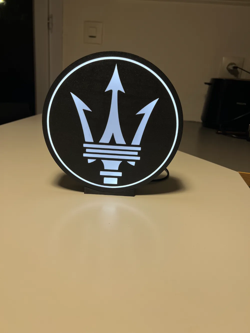 Maserati Light Box Led Lamp lightbox by Barbaro Lab 3D - MakerWorld