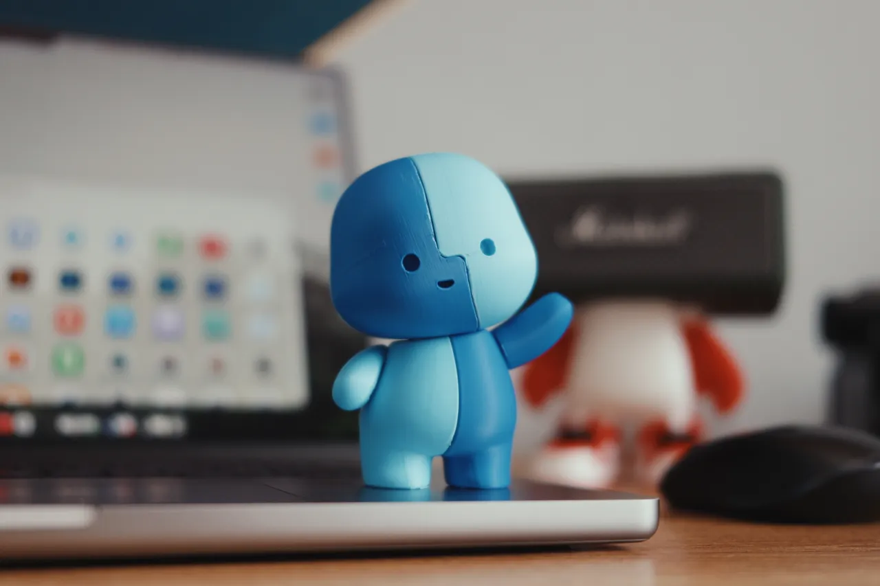 Lil Finder Guy view 4