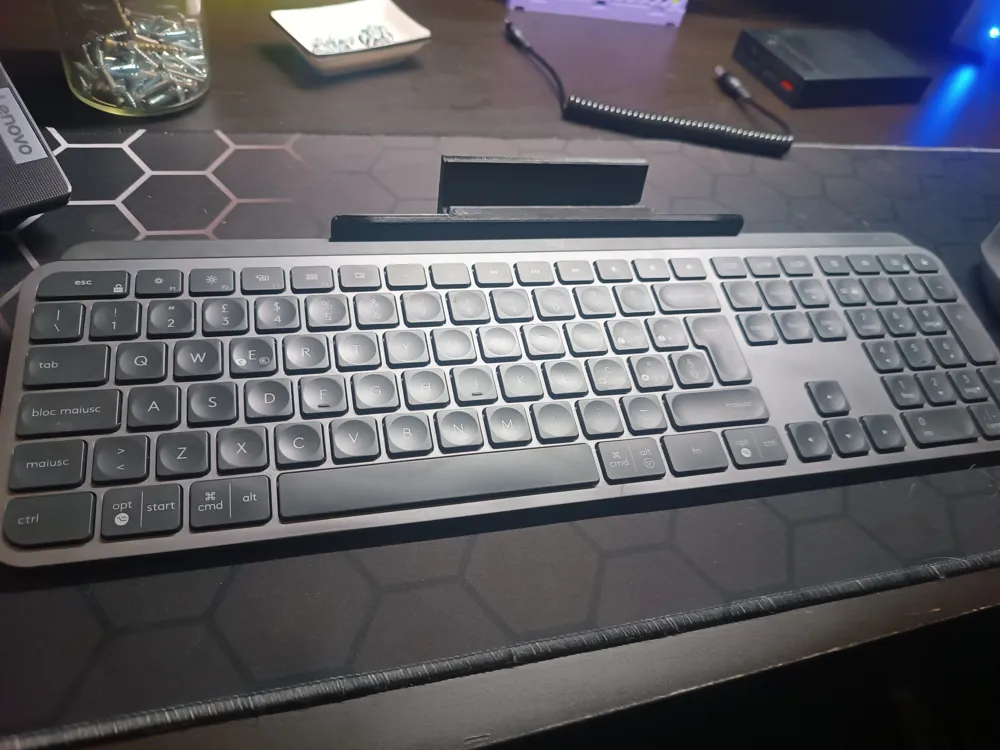 Logitech MX & MX Mini Riser and Phone Stand by RiccardoMakerWorld ...