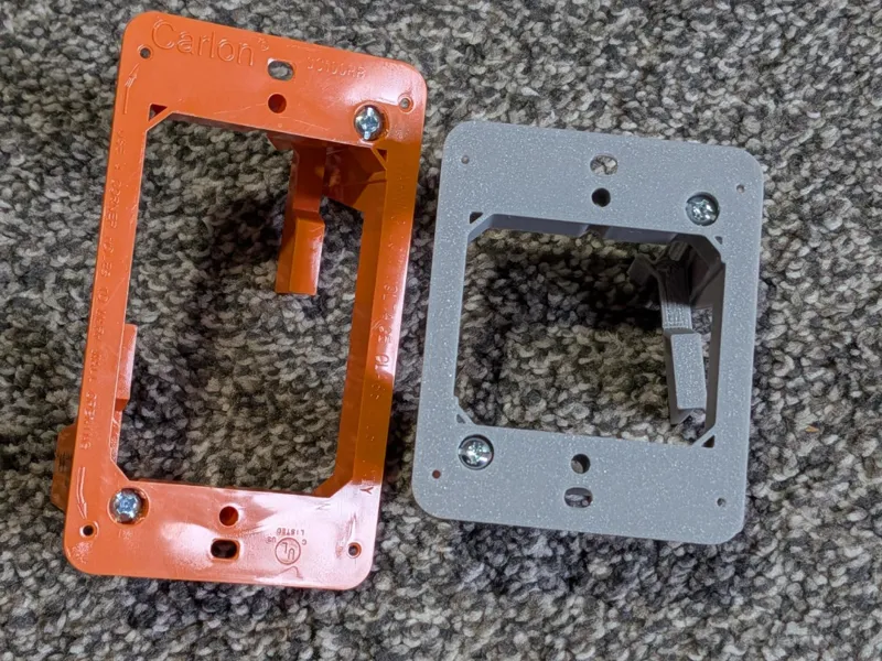Parametric Single Gang 60% Mud Ring Mounting Plate